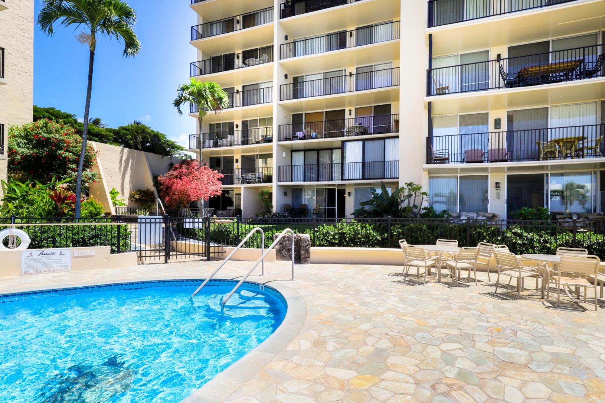 Hololani Resort Kahana Екстериор снимка