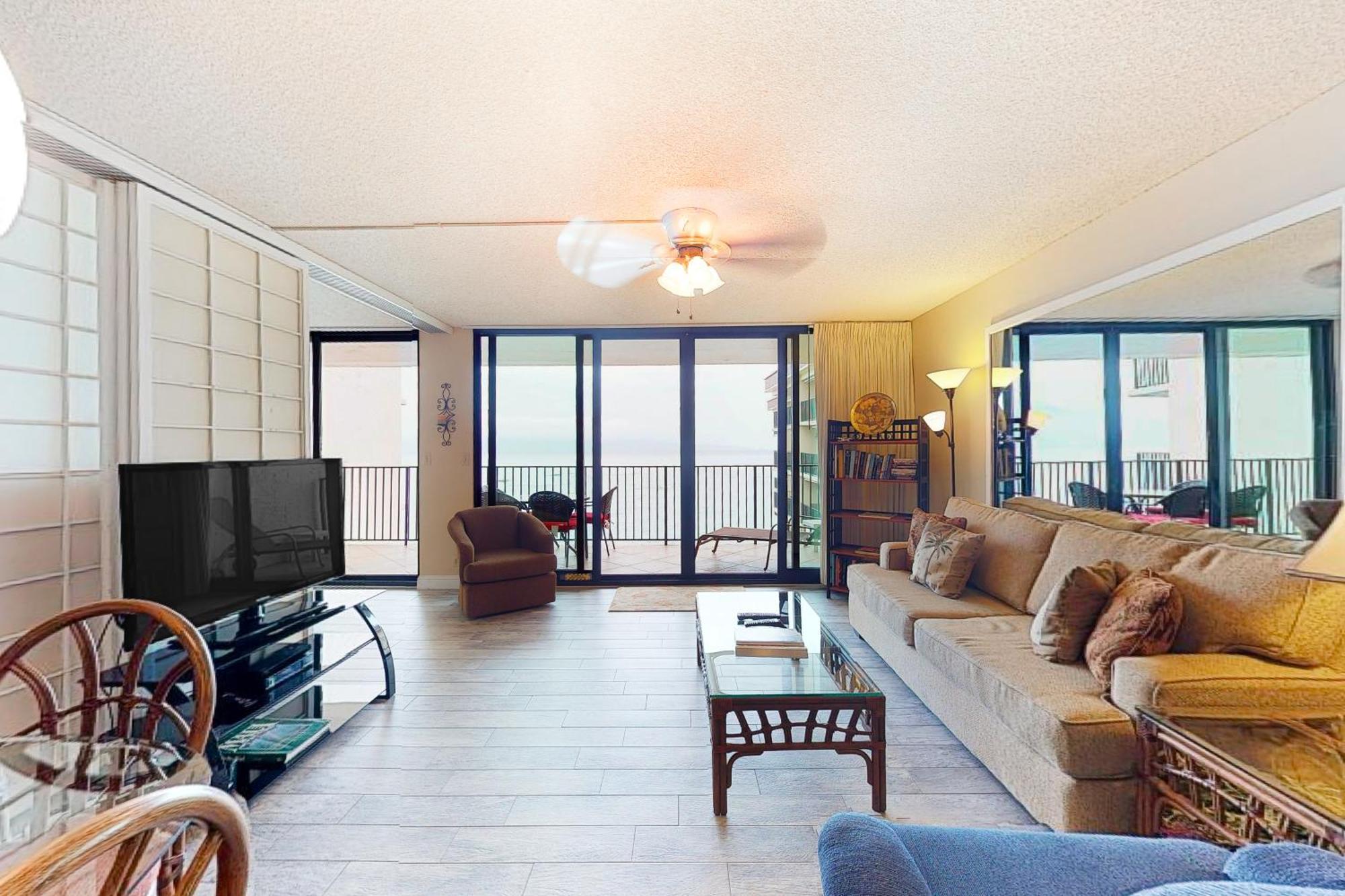 Hololani Resort Kahana Екстериор снимка