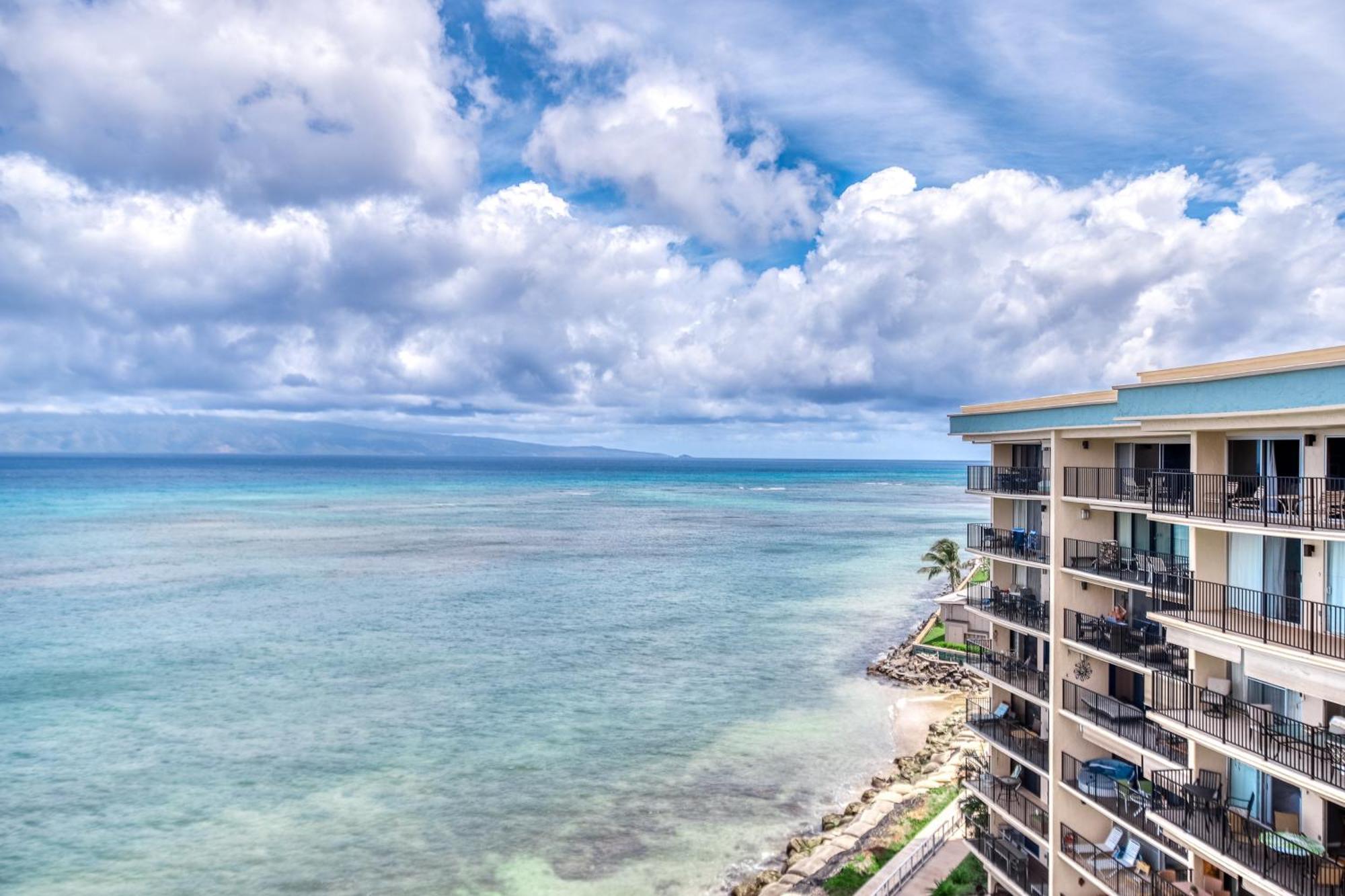 Hololani Resort Kahana Екстериор снимка